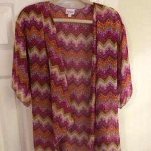LuLaRoe Monroe kimono